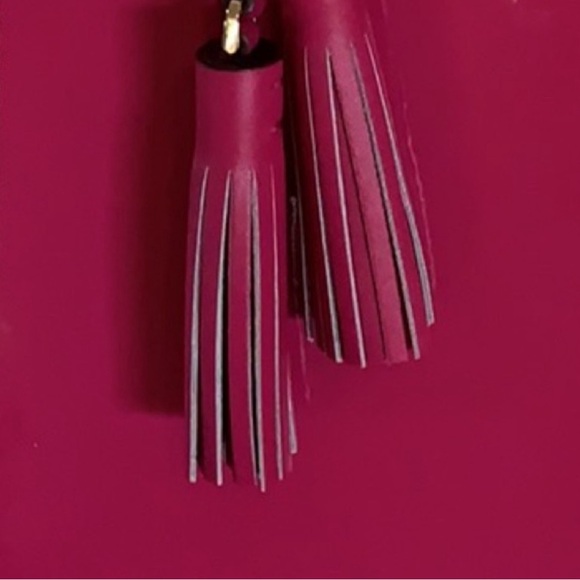 Kate Spade Stunning Shiny Handbag Clutch - Picture 3 of 16